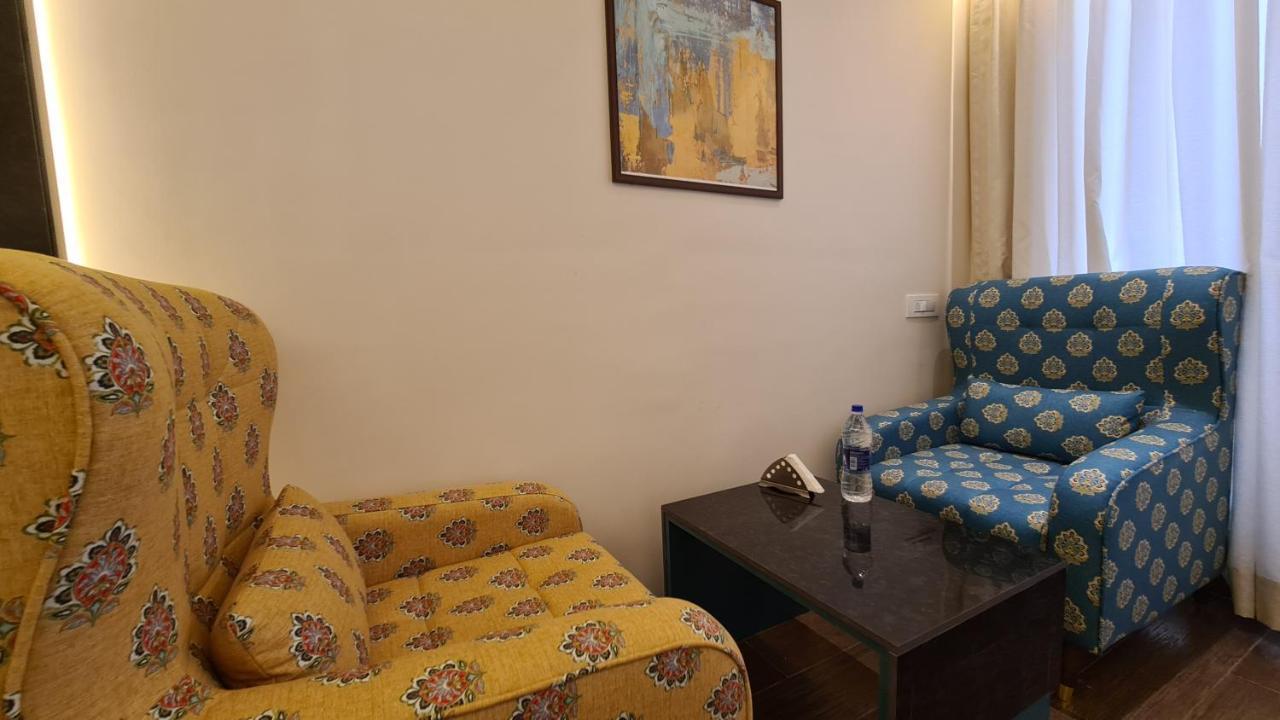 Galaxy Club & Hotel Bijāpur Zewnętrze zdjęcie